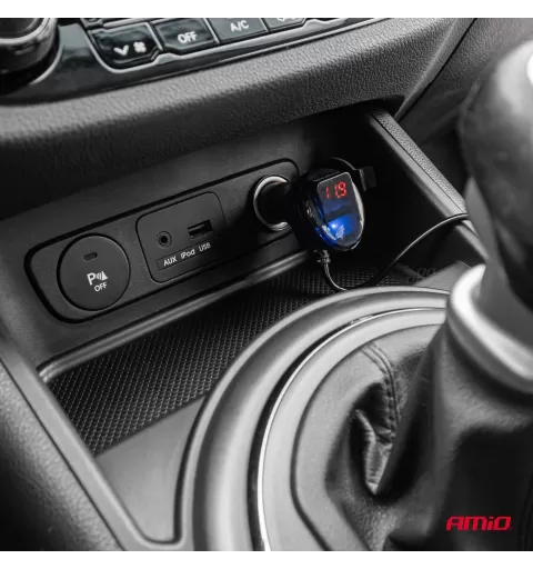Trigubas prailgintuvo lizdo įkroviklis su skaitmeniniu ekranu 2x USB A QC 3.0 12/24V 120W 80cm AMIO-04364