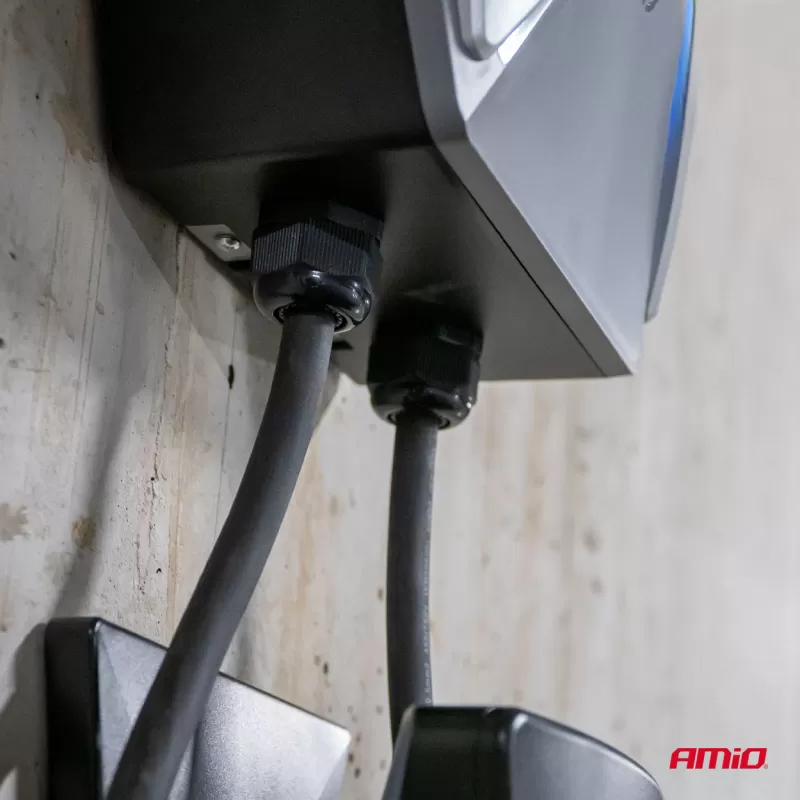 Sieninis elektromobilio įkroviklis, trifazis, 11kW 16A 400V AMIO-04842